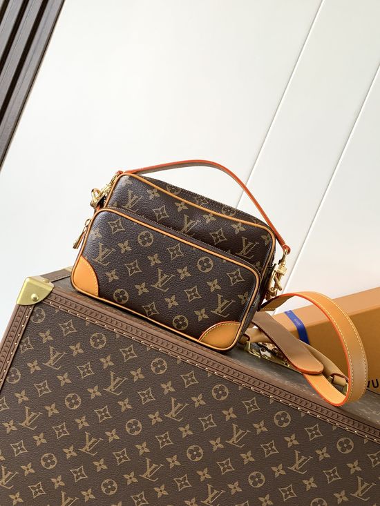 Louis Vuitton Monogram Archive Nil Handbag M14016