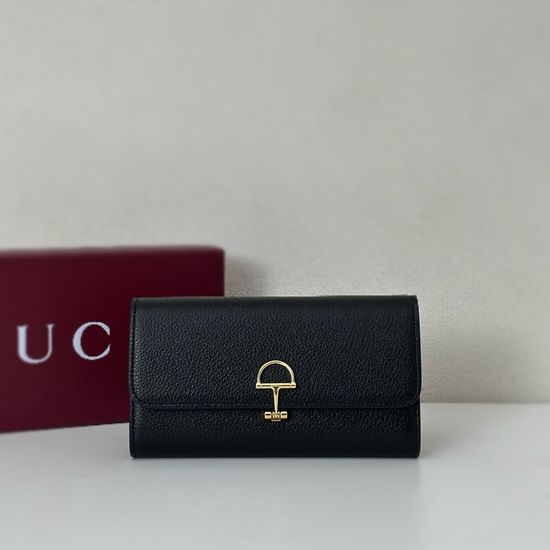 Gucci Sylvie Black Leather Bag 828147