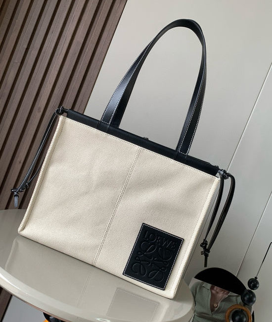 Loewe Cushion Tote Bag Casual Practical 8015