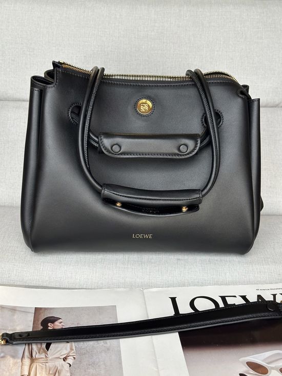 Loewe Madrid Medium Leather Handbag 0255