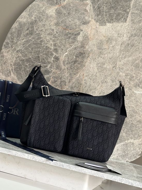 Christian Dior Rider Soft Dumpling Bag 1ESME190YKS_H03E