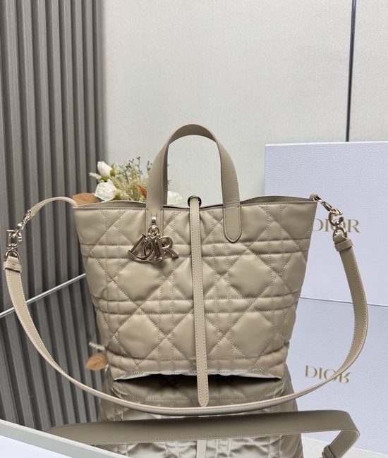 Christian Dior CD Toujours Apricot Cowhide Handbag M2836