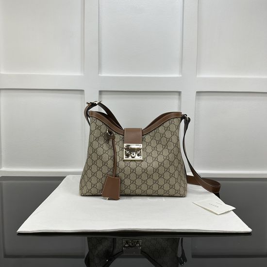 Gucci Large Shoulder Tote Bag 839021