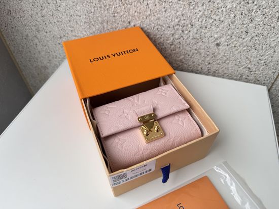 Louis Vuitton Metis Pink Short Wallet M82926