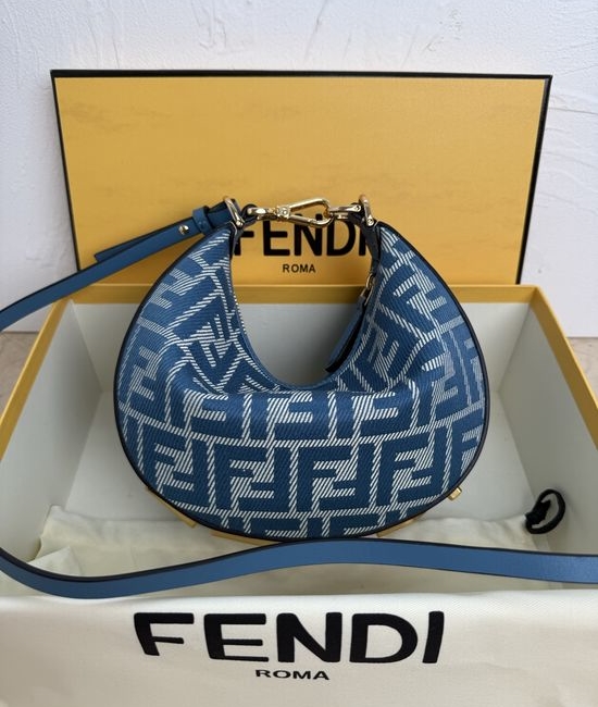 Fendi Small Graphy Crescent Underarm Bag 8024