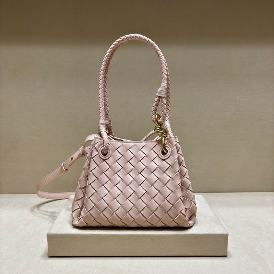Bottega Veneta Andiamo Small Parachute Handbag 16402