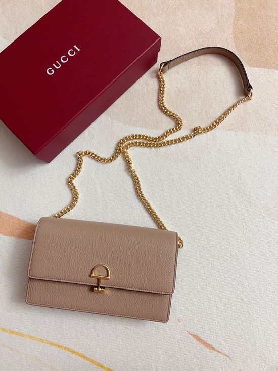Gucci Chain Wallet 837373