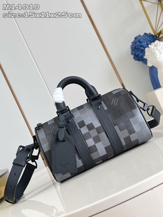 Louis Vuitton Keepall Bandoulière Coated Canvas Handbag M14919