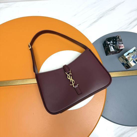 Yves Saint Laurent Le 5 A7 Smooth Leather Shoulder Bag 657228