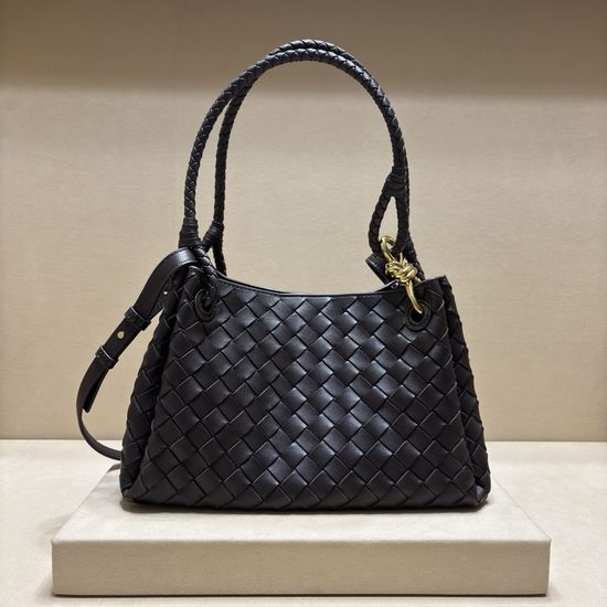 Bottega Veneta Parachuta Medium Leather Shoulder Bag 7284