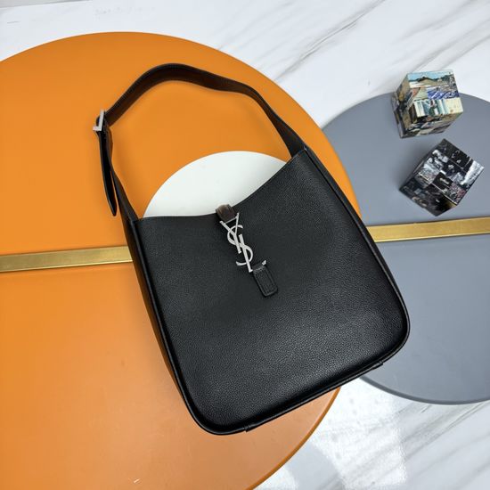Yves Saint Laurent LE 5A7 Underarm Bag 713938