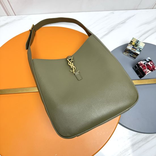 Yves Saint Laurent Classic Hobo Leather Bag 753837