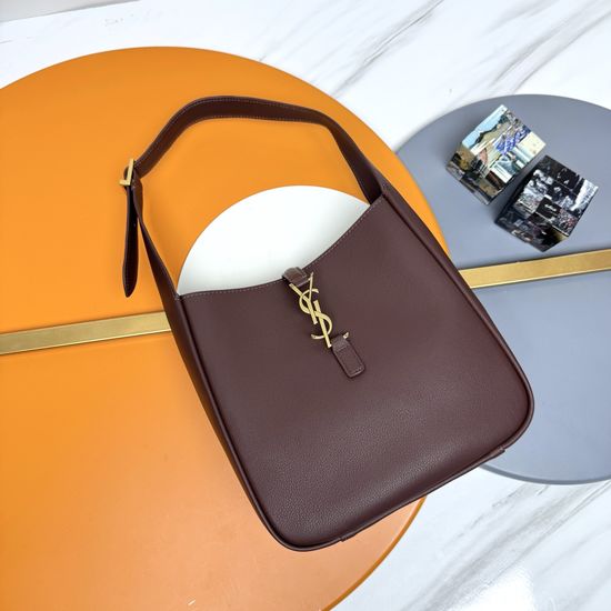 Yves Saint Laurent LE 5A7 Shoulder Bag 713938