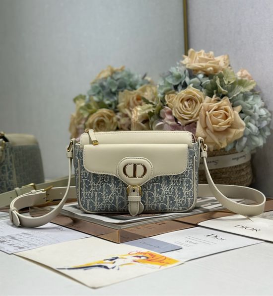 Christian Dior Bobby Zipped Bag in Oblique Print 2358