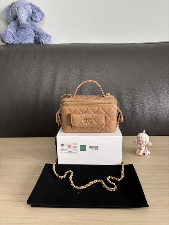 Chanel Pocket Box Bag Grained Calfskin A96023