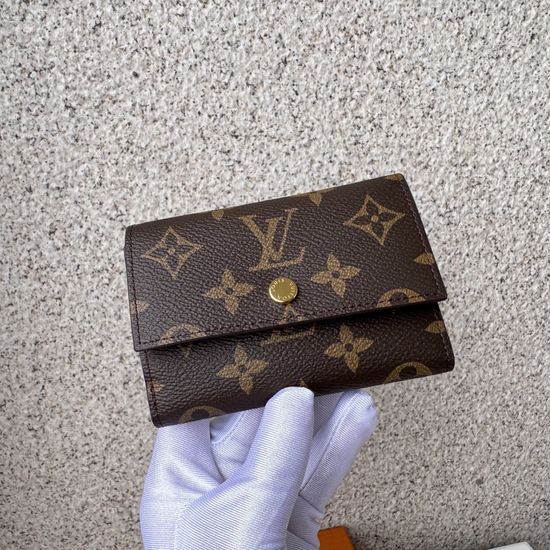 Louis Vuitton Victor Wallet Monogram Canvas M12598