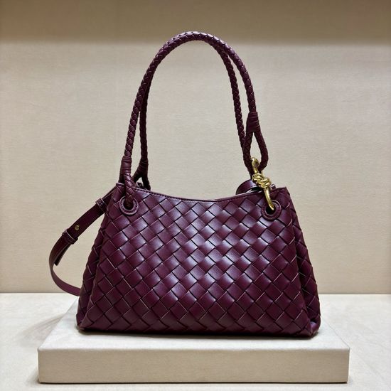 Bottega Veneta Parachuta Medium Leather Shoulder Bag 7282