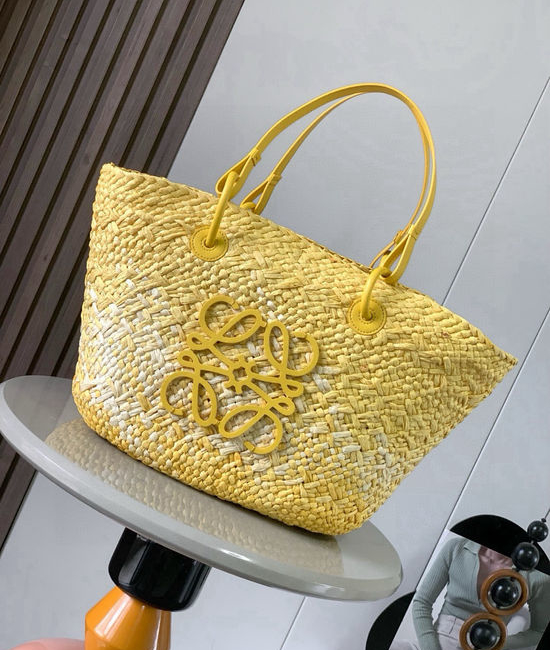 Loewe Anagram Basket Woven Palm Fiber Handbag 8008