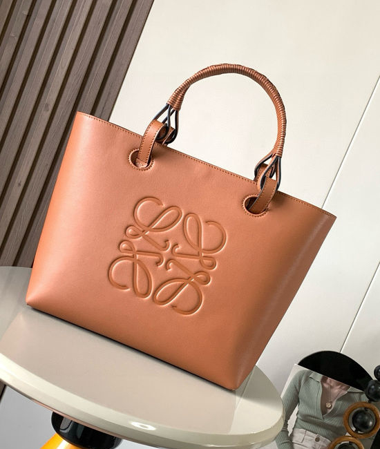 Loewe Anagram Tote Grained Leather Handbag 1853