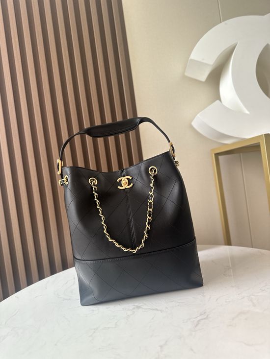 Chanel Metiers d Art Calfskin Shoulder Bag 3356