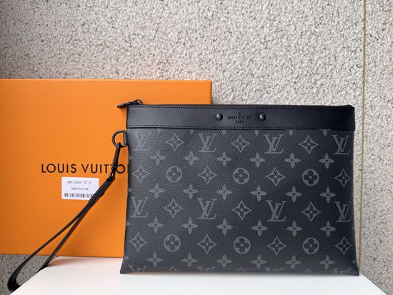 Louis Vuitton Pochette To-Go Wristlet Clutch M81569