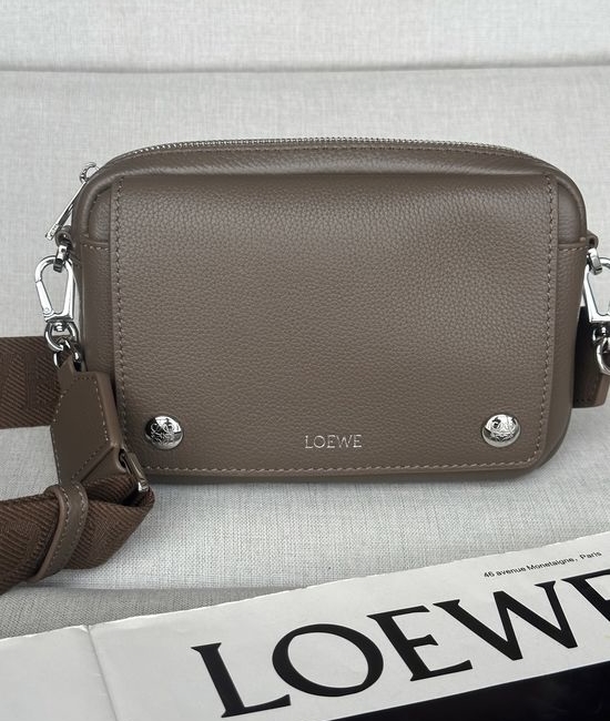 Loewe Pebble Small Grained Leather Messenger Bag 7849