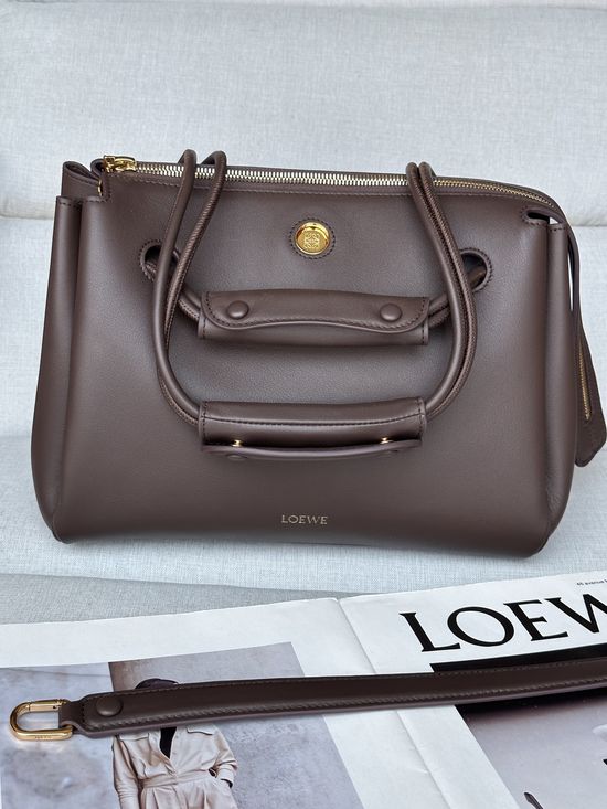 Loewe Madrid Medium Leather Bag 0255