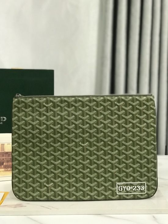 Goyard SENAT Enamel Clutch 020167