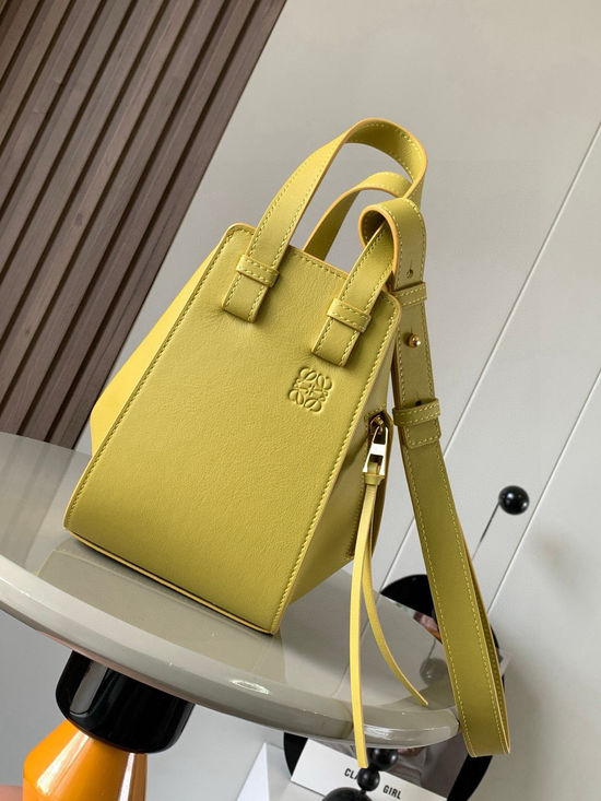 Loewe Hammock Bag Smooth Leather 9002