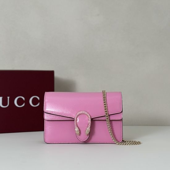 Gucci Pink Patent Leather Clutch 837370