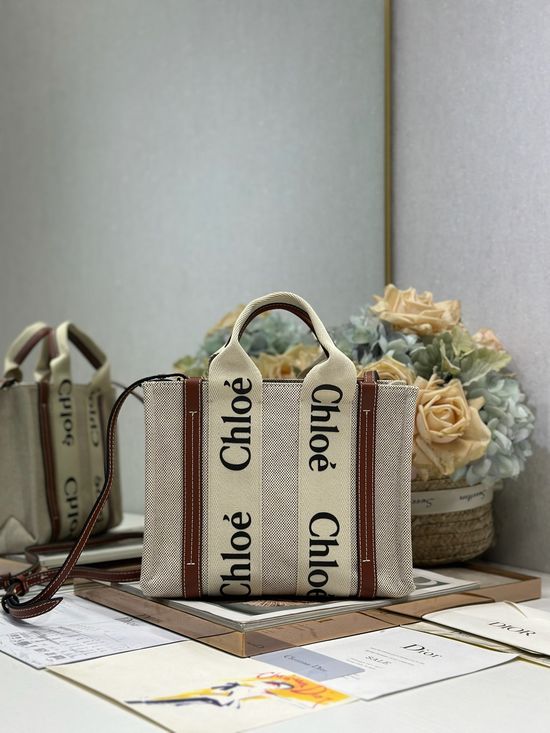 Chloe Woody Small Tote Bag With Shoulder Strap 7576