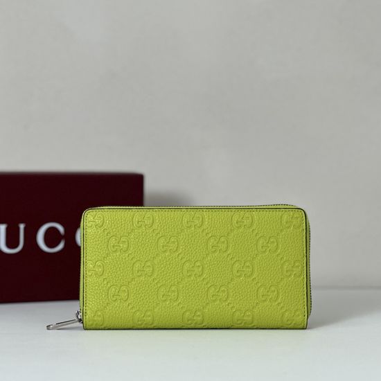 Gucci Embossed Fluorescent Green Crossbody Bag 835003