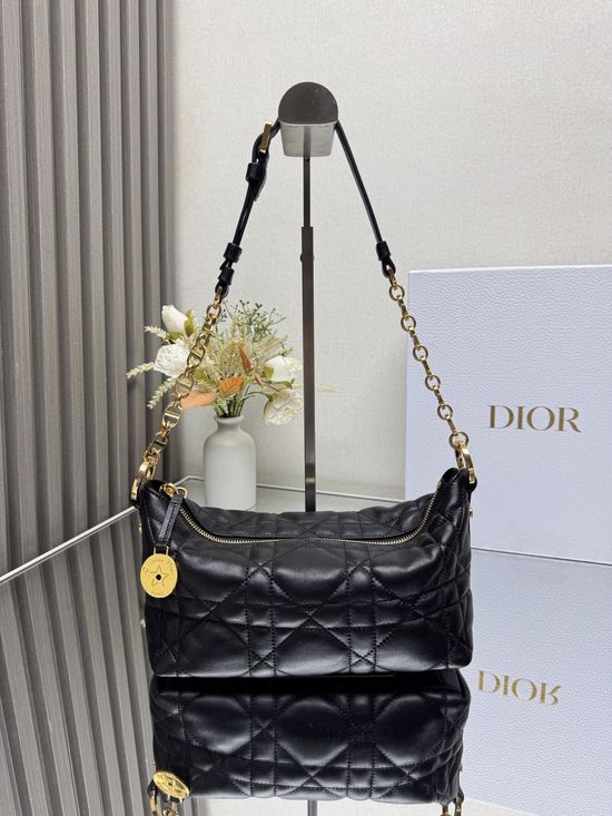 Christian Dior Christian Diorstar Hobo Chain Bag Black 3202