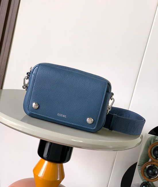 Loewe Pebble Small Grain Leather Messenger Bag 9149
