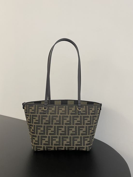 Fendi Roll Reversible Tote With Pouch 333