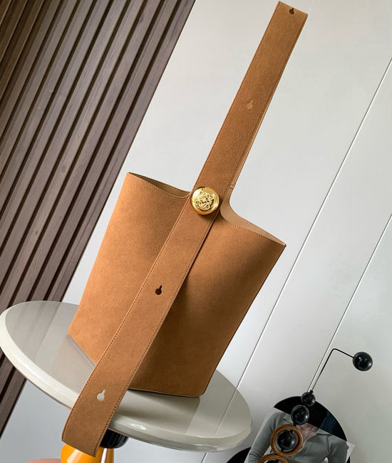 Loewe Pebble Adjustable Strap Suede Bucket Bag 9045