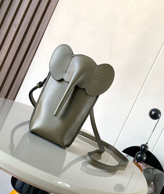 Loewe Elephant Classic Leather Crossbody Phone Bag 9200