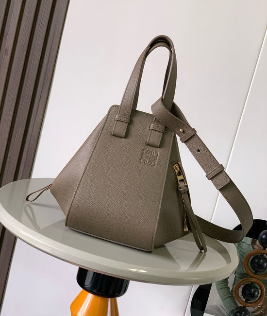 Loewe Hammock Leather Shoulder Bag 9002