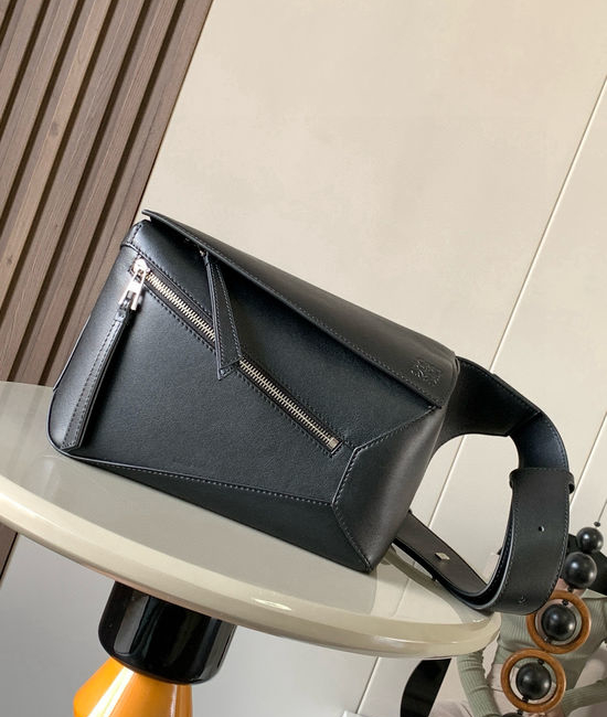 Loewe Puzzle Classic Leather Waist Bag 9114 Black