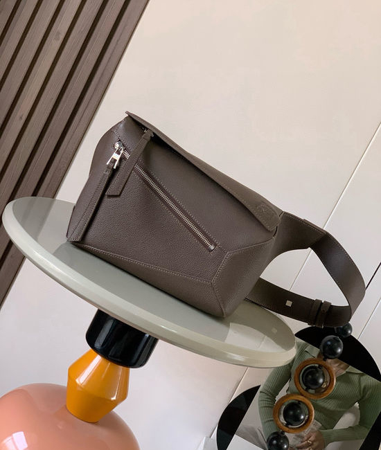 Loewe Puzzle Classic Leather Waist Bag 9114