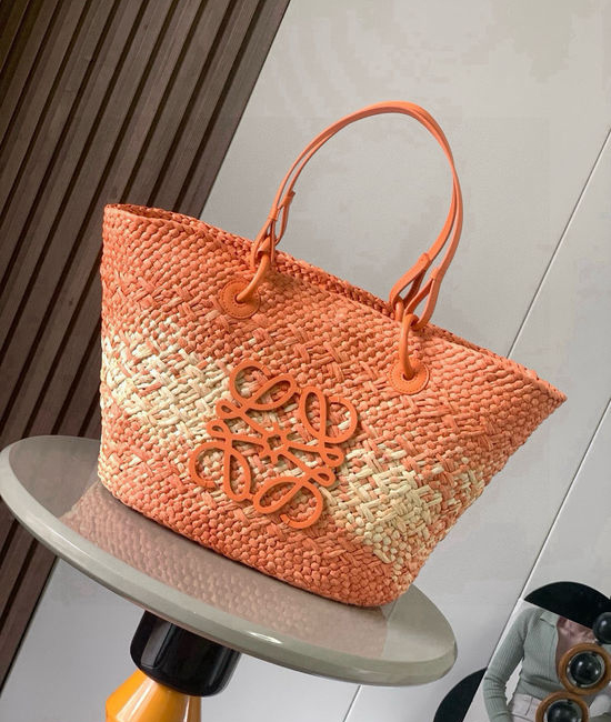 Loewe Anagram Basket Woven Palm Leather Handbag 8008