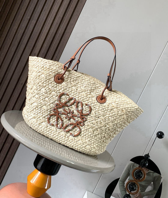 Loewe Anagram Basket Handbag Woven Palm Leather 8008