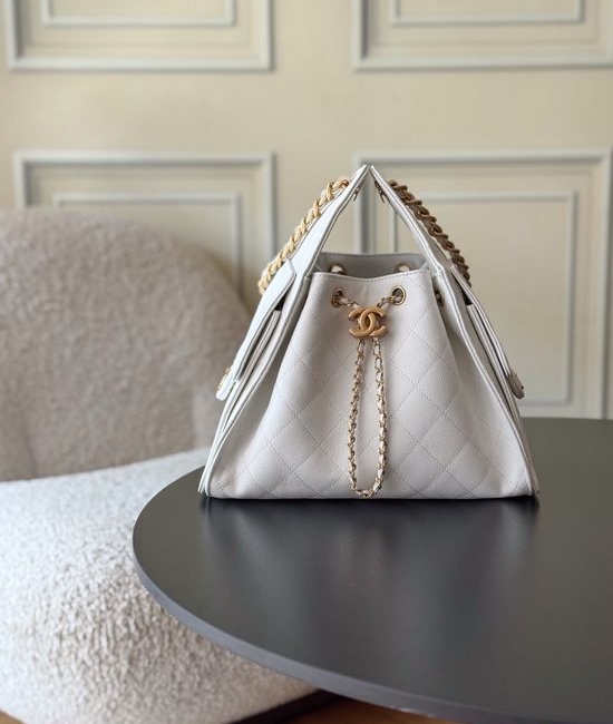 Chanel Textured Leather Hobo Shoulder Bag AS5293