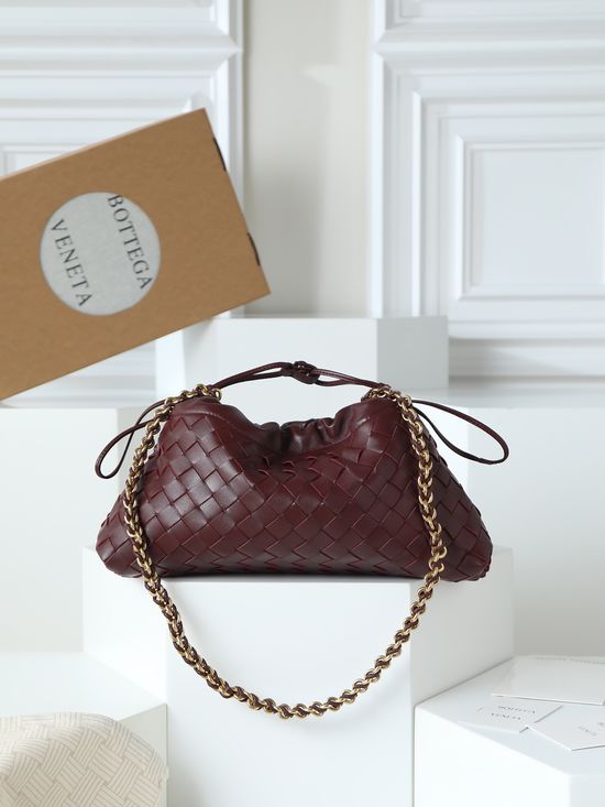 Bottega Veneta Dustbag Notte Chain Crossbody Clutch 839394