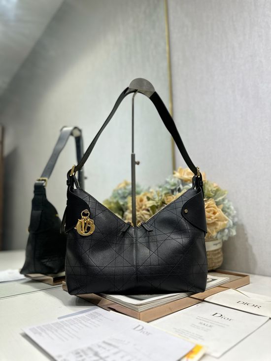 Christian Dior Voyage Medium Black Handbag 2845