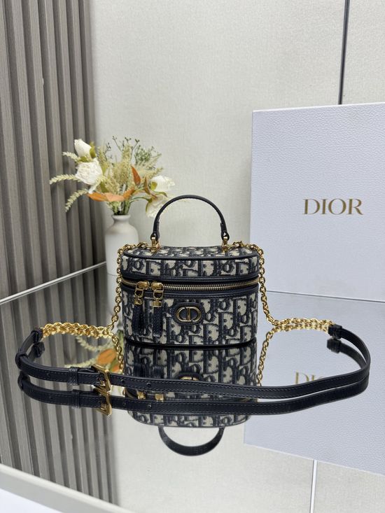 Christian Dior 30 Montaigne Mini Vanity Bag 0820