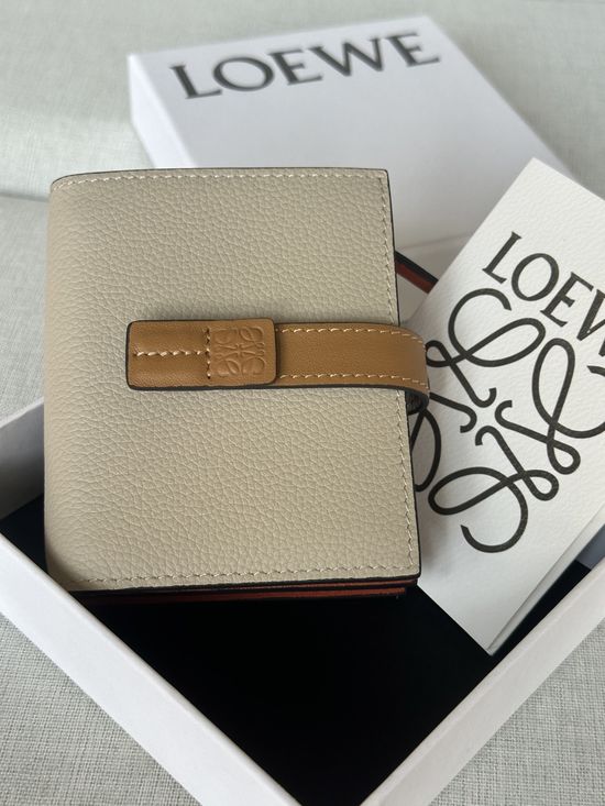 Loewe Anagram Leather Wallet Light Oat C11593