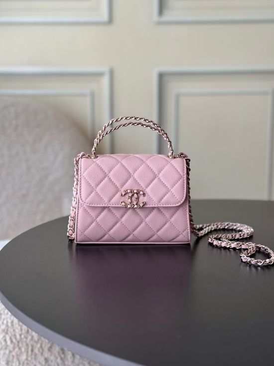 Chanel Kelly Handle Bag 18K Light Gold Hardware 96148