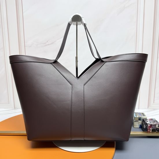 Yves Saint Laurent Y Monogram Grain Leather Tote 817602