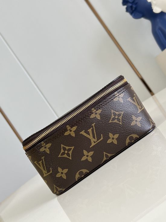 Louis Vuitton Packing Cube Small Storage Bag M43688